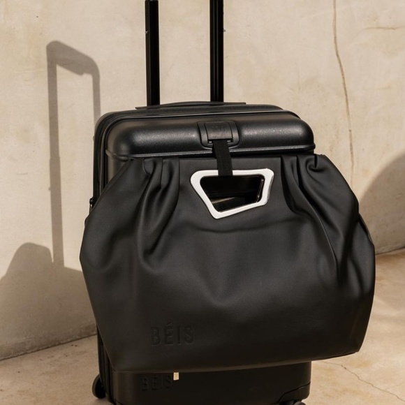 Bèis Cactus Leather Tote: So new I haven't opened its original packing! - Picture 2 of 4